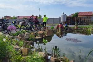 Páteční beseda u cimbálu