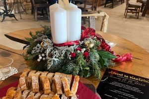 Lednický Mikuláš a rozsvícení vánočního stromu ve vinařství